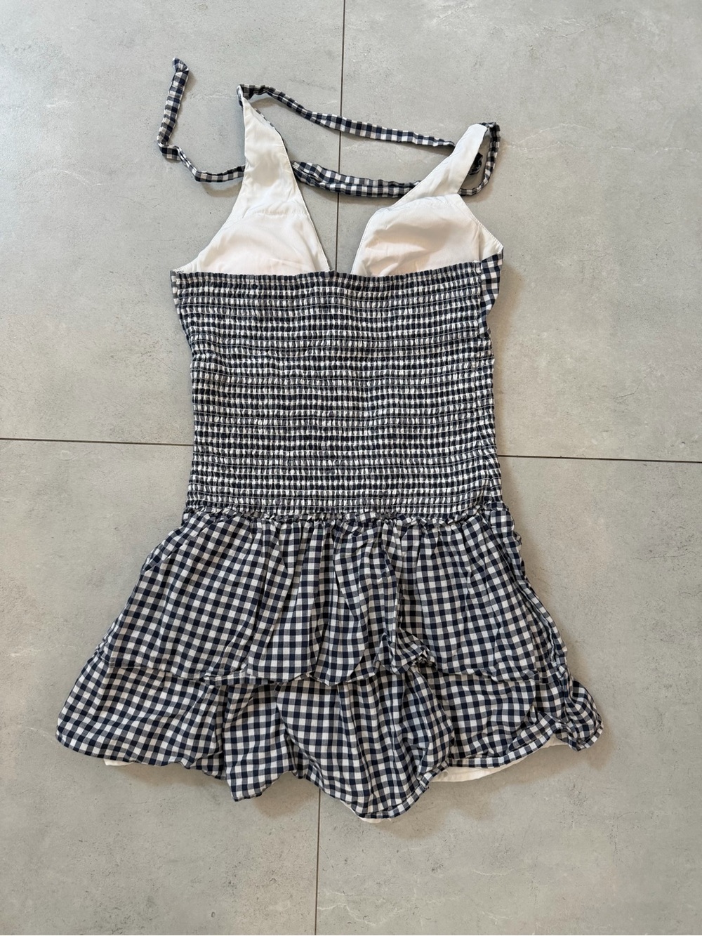 Hollister Gingham Halter Romper Dress Navy & White Built-In Shorts |Size M - Picture 4 of 5